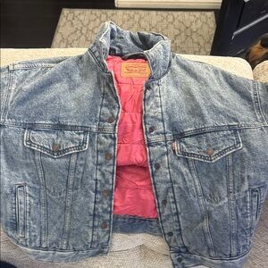 Levi’s Padded Trucker Jean Jacket size large
